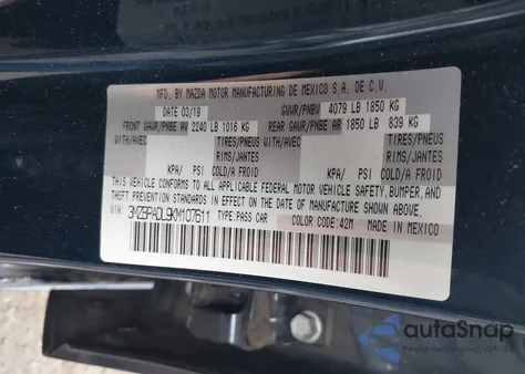 2019 Mazda Mazda3 Preferred Package из США, поврежденный, VIN 3MZBPADL9KM107611